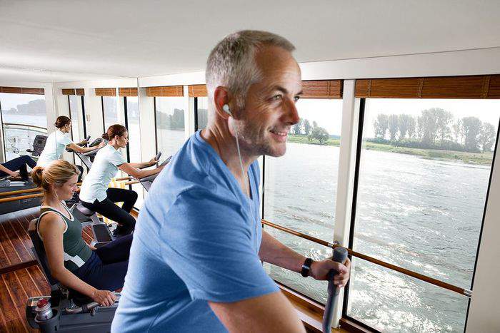 A-ROSA FLORA A-ROSA SILVA Interior Gym.jpg